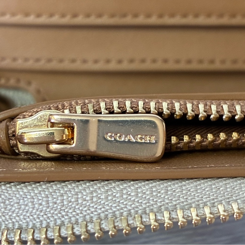 Coach Signature Coated Canvas Medium Zip Around Wallet - Picture 7 of 15